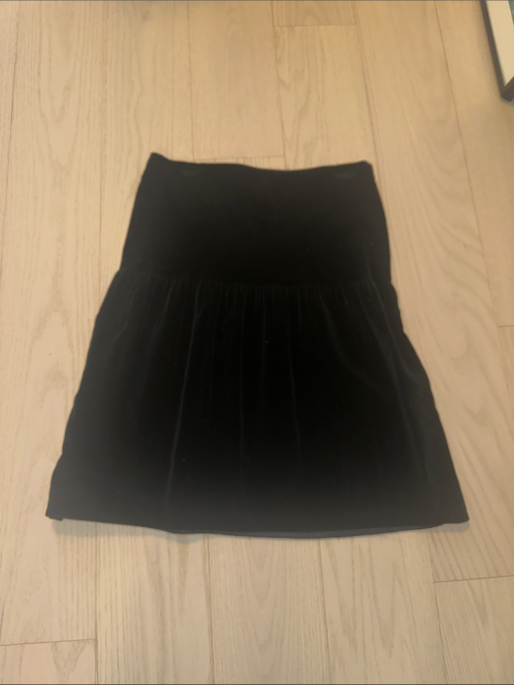Club Monaco Black Velvet A-Line Women’s Skirt